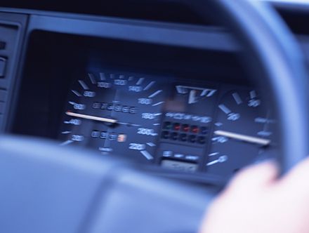 タンクローリー運転手の転職 求人募集 仕事内容と必要な資格を解説 クリエイト転職 タンクローリー運転手の転職 求人募集 仕事内容と必要な資格を解説 クリエイト転職