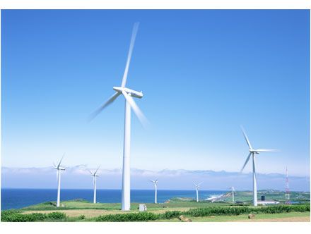 再生可能エネルギーとは|水素発電、洋上風力発電を詳しく解説
