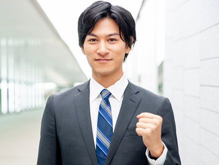 転職すると年収は下がる?上がる?|転職による年収変化を解説