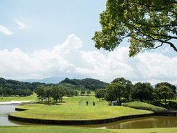 株式会社 ザ・クイーンズヒルゴルフ場 株式会社 ザ・クイーンズヒルゴルフ場