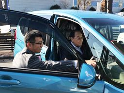 Honda Cars 東京北(株式会社三恵ホンダ販売) Honda Cars 東京北(株式会社三恵ホンダ販売)