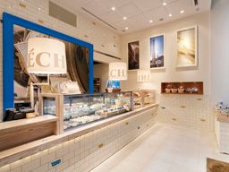 エシレ・メゾン デュ ブール <株式会社 ル・スティル> エシレ・メゾン デュ ブール <株式会社 ル・スティル>