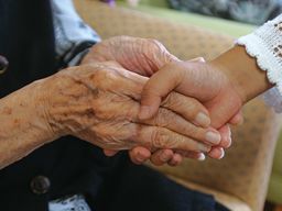 社会福祉法人創誠会 特別養護老人ホームひかりの郷 社会福祉法人創誠会 特別養護老人ホームひかりの郷