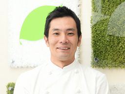 日本給食サービス株式会社