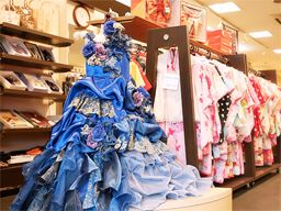 いせや呉服店 写真館 本八幡駅前店 いせや呉服店 写真館 本八幡駅前店