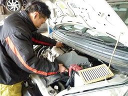 (有)澤田自動車 (有)澤田自動車