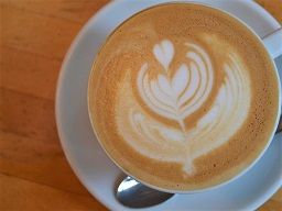 Cafe Bleu/Kitchen Cero/煮炊屋金菜/la maison du 一升 vin Cafe Bleu/Kitchen Cero/煮炊屋金菜/la maison du 一升 vin