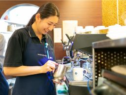 エクセルシオールカフェ ウィング新橋店/株式会社 水信ブルックス エクセルシオールカフェ ウィング新橋店/株式会社 水信ブルックス