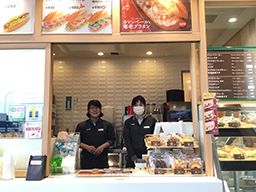 中日本ハイウェイ・リテール横浜 株式会社 石川PA下り 中日本ハイウェイ・リテール横浜 株式会社 石川PA下り