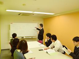 株式会社名構設計 株式会社名構設計
