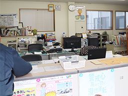 成澤商運有限会社 成澤商運有限会社