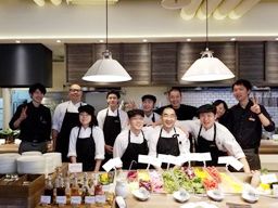 Northern Kitchen~All Day Dining~ (ノーザンキッチンオールデイダイニング) / 有限会社ファーストフラッシュ Northern Kitchen~All Day Dining~ (ノーザンキッチンオールデイダイニング) / 有限会社ファーストフラッシュ