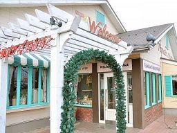 バラエティダイニングレストラン トマト&オニオン 郡山富久山店 (すかいらーくグループ) バラエティダイニングレストラン トマト&オニオン 郡山富久山店 (すかいらーくグループ)