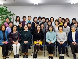 (有) 日本歯科助手学院 (有) 日本歯科助手学院
