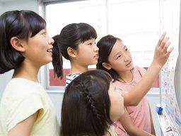 下妻小学校児童保育クラブ 下妻小学校児童保育クラブ
