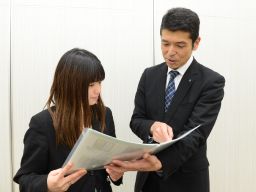 株式会社 東冠