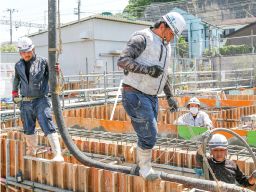 株式会社 柳井工務店 株式会社 柳井工務店