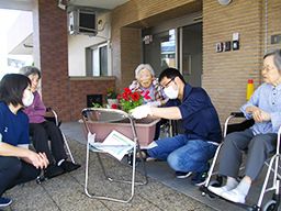 特別養護老人ホーム わしんち元気・平塚(社会福祉法人 和心知会) 特別養護老人ホーム わしんち元気・平塚(社会福祉法人 和心知会)