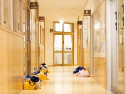 学校法人 花園幼稚園 学校法人 花園幼稚園