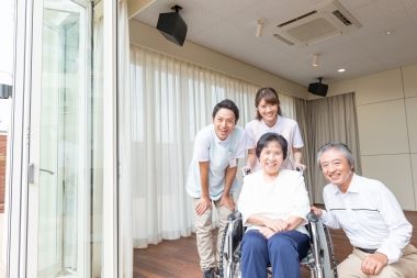 セントスタッフ株式会社 セントスタッフ株式会社
