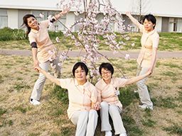 医療法人徳洲会 介護老人保健施設 宇治徳洲苑 医療法人徳洲会 介護老人保健施設 宇治徳洲苑
