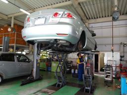 カーコンビニ倶楽部 有限会社 逆井自動車 カーコンビニ倶楽部 有限会社 逆井自動車