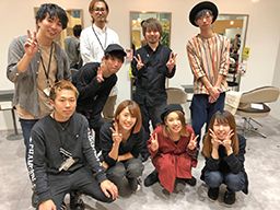 株式会社 みつまる美容室 Arena Deuxieme店 株式会社 みつまる美容室 Arena Deuxieme店