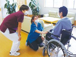 医療法人社団みどり会 介護老人保健施設みどり 医療法人社団みどり会 介護老人保健施設みどり