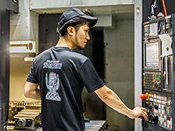 株式会社 伸精機 株式会社 伸精機