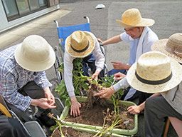 社会福祉法人 芳香会 青嵐荘ケア・アシスタンス 社会福祉法人 芳香会 青嵐荘ケア・アシスタンス