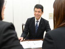 株式会社 東冠