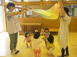 社会福祉法人豊川保育園 東久留米市立ひばり保育園 社会福祉法人豊川保育園 東久留米市立ひばり保育園