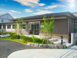 株式会社CareNation<ケアネイション> 株式会社CareNation<ケアネイション>