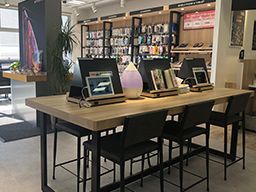 auショップ野田 (角田電気工業 株式会社) auショップ野田 (角田電気工業 株式会社)