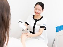株式会社ヴィエリス(脱毛サロン キレイモ) 株式会社ヴィエリス(脱毛サロン キレイモ)