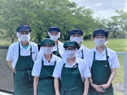 いとはんフーズ株式会社 給食業務受託 小学校の調理師 栄養士 の転職 正社員求人 Rec003121349 クリエイト転職