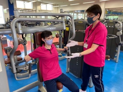 スポーツ施設 スポーツジム ゴルフ場 球場等 スタッフ 男性活躍中のバイト アルバイト パート求人情報 クリエイトバイト スポーツ施設 スポーツジム ゴルフ場 球場等 スタッフ 男性活躍中のバイト アルバイト パート求人情報 クリエイトバイト