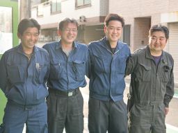 株式会社 東京輸送機