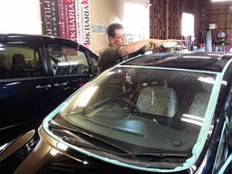 山梨県甲府市 ひげ ネイル ピアスokのバイト アルバイト パート求人情報 クリエイトバイト