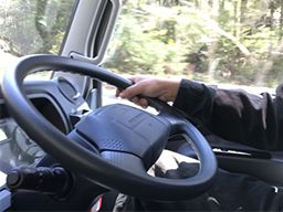 蓮田運輸(株) 蓮田運輸(株)