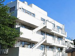 医療法人社団 康心会 湘南さくら病院 医療法人社団 康心会 湘南さくら病院