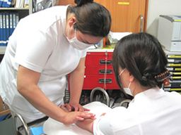 医療法人社団 康心会 湘南さくら病院 医療法人社団 康心会 湘南さくら病院