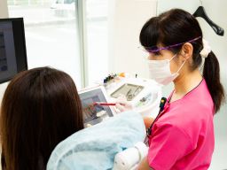 医療法人愛聖会 横須賀歯科医院