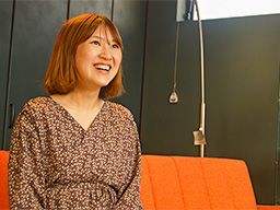 株式会社 ウッディハウス