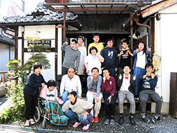 特定非営利活動法人 コーナス《(1)アトリエコーナス/(2)ベイトコーナス》 特定非営利活動法人 コーナス《(1)アトリエコーナス/(2)ベイトコーナス》