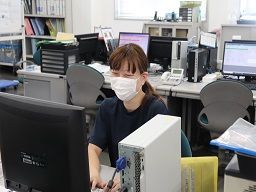 中部興産株式会社 バロー静岡物流センター 中部興産株式会社 バロー静岡物流センター