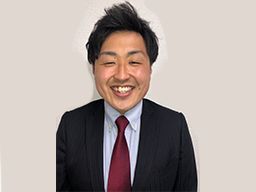 株式会社UPSTART