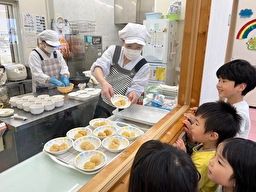 かるがも保育園 かるがも保育園