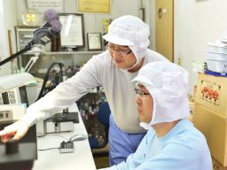 株式会社イワサキ 埼玉工場 株式会社イワサキ 埼玉工場