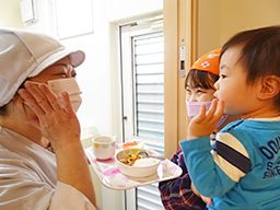 かるがも保育園 かるがも保育園